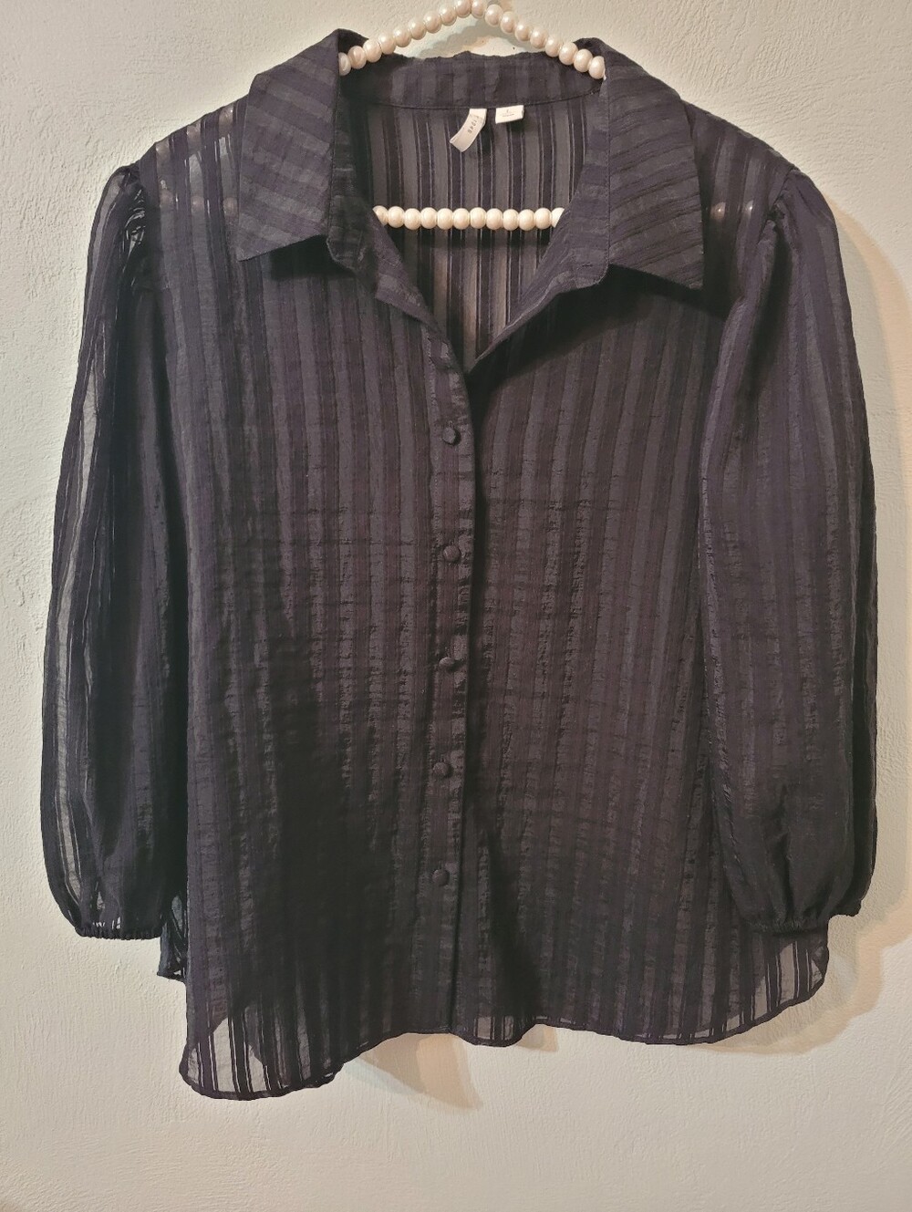 Est.1946 Sheer Unique And Stylish Blouse Size Large!